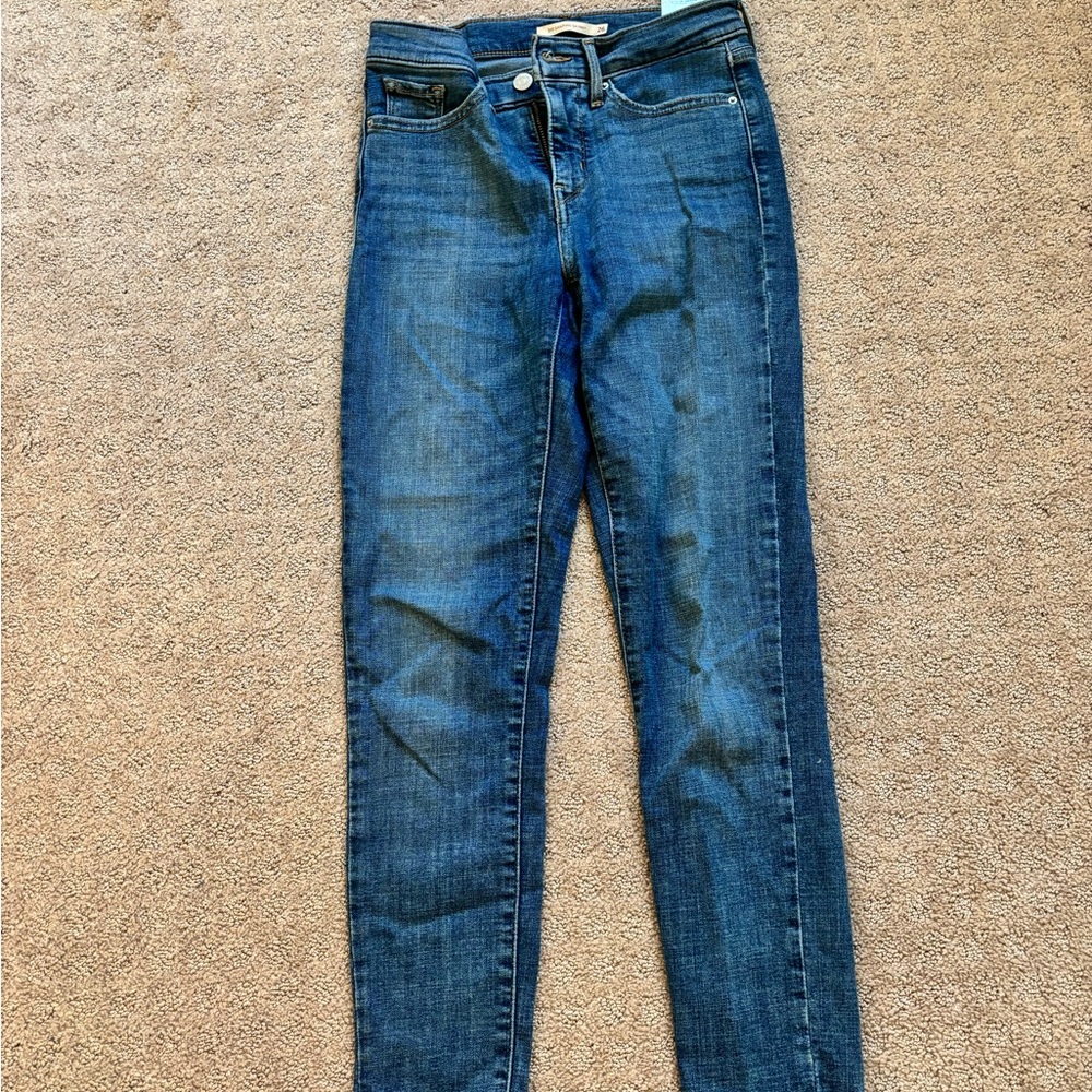 Levi's Blue Straight Leg Jeans with Classic Denim Style